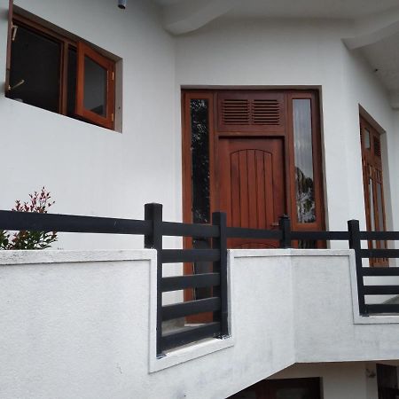 Holly House Homestay Ella Eksteriør bilde