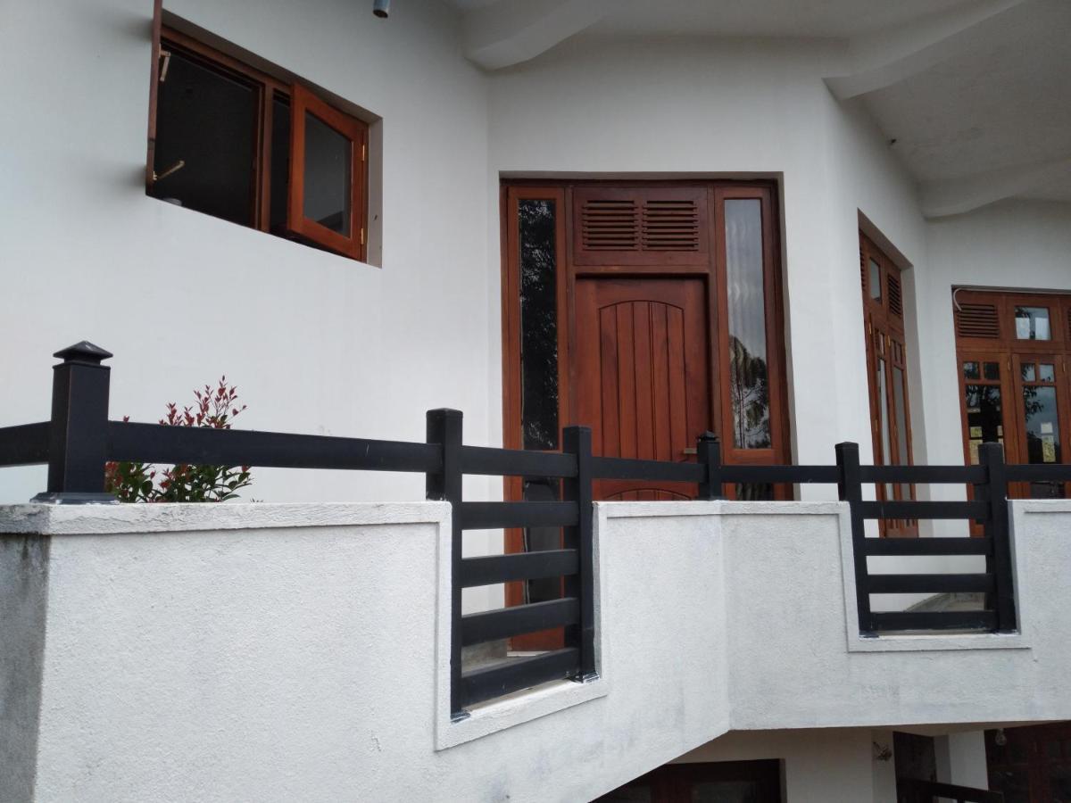 Holly House Homestay Ella Eksteriør bilde