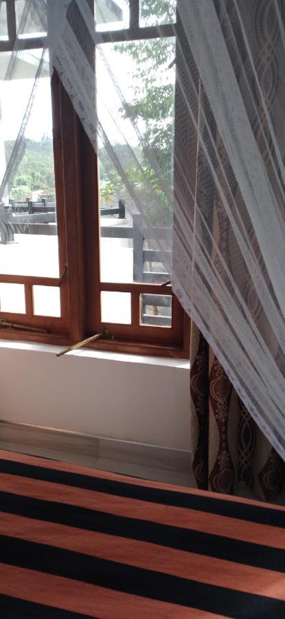 Holly House Homestay Ella Eksteriør bilde